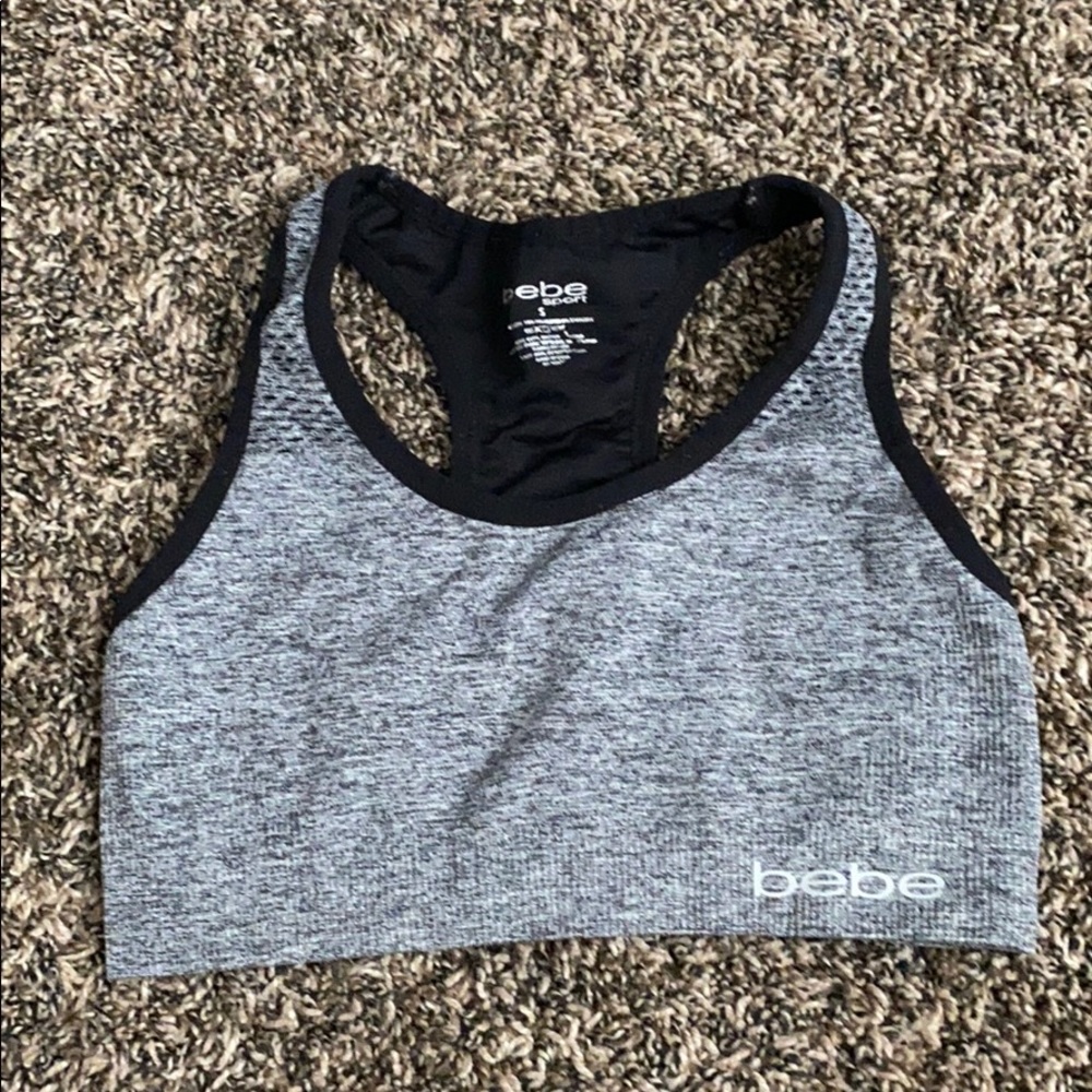 sports bra